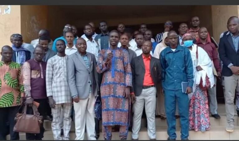 Enseignants vacateurs