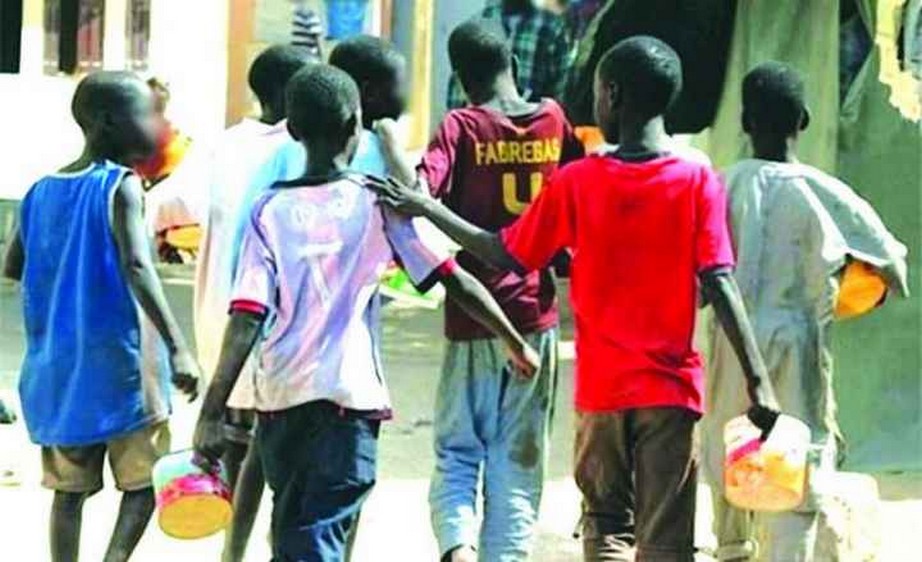 enfants-mendiants