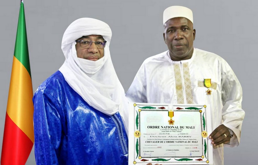 distinction Aliou Barry