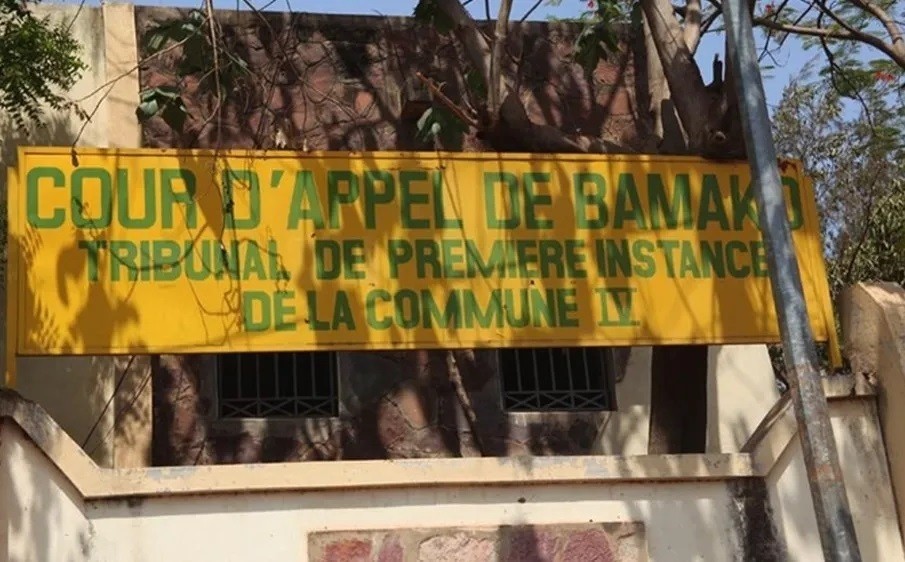 tribunal_de_la_commune_iv