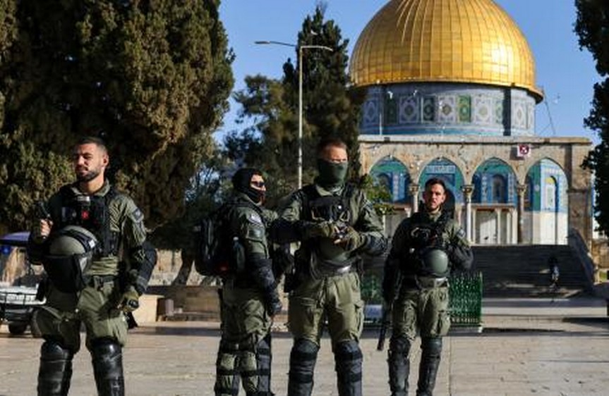 incursion des forces israéliennes dans la Mosquée à Al Aqsa
