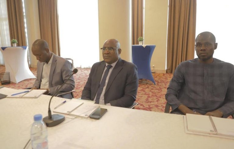 CANAM Ouverture de la première revue