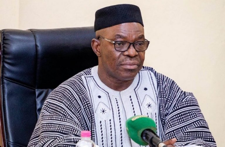 Ministre Andogoly