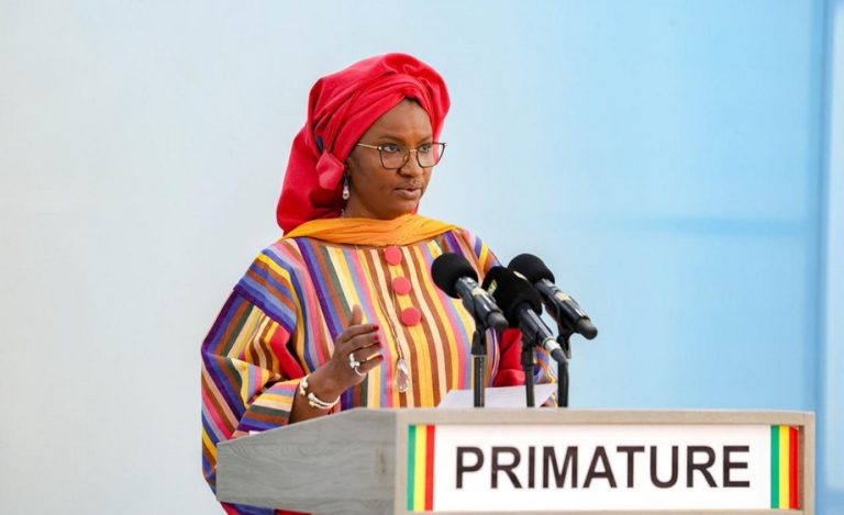 Ministre Oumou Sall Seck