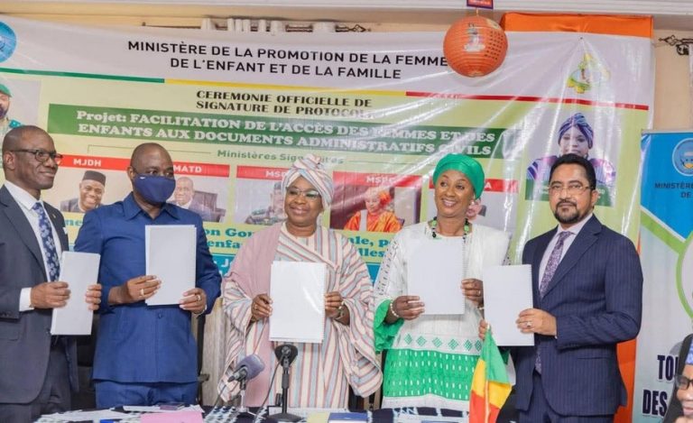 protocole pour faciliter l’accès des femmes et des enfants aux documents administratifs