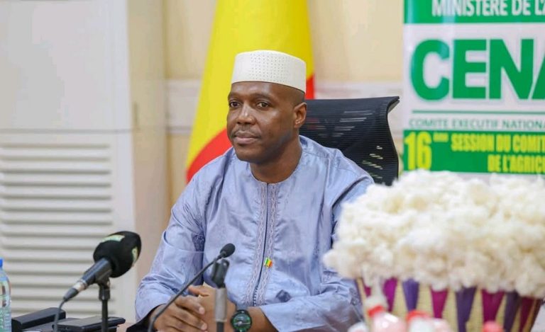 Premier ministre, le Général de Division Abdoulaye MAÏGA