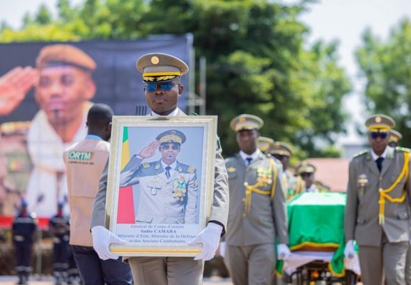Ultime hommage au Général d'Armée Sadio Camara