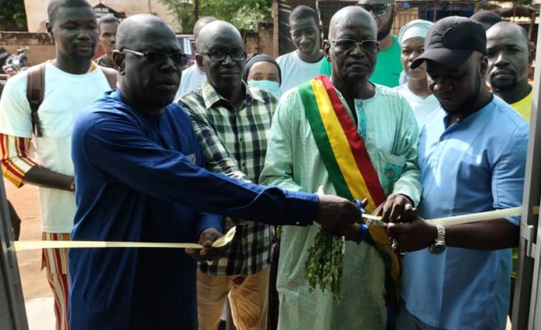 PMU Mali à Mahina