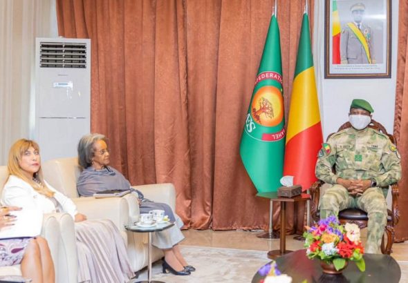 Assimi Goïta reçoit l’Envoyée de l’ONU